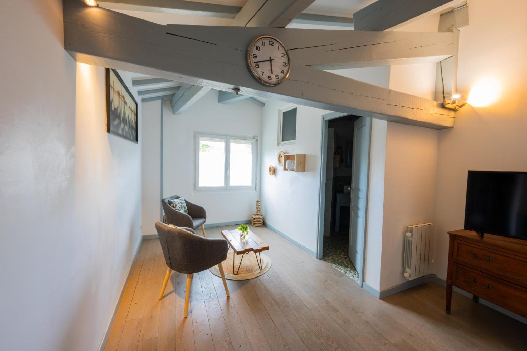 Chez La Fille De L Eclusier Apartment Castelnaudary Bagian luar foto